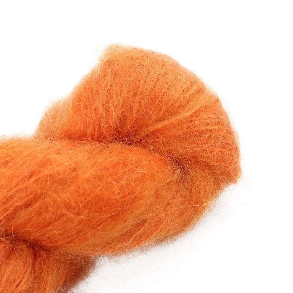 Fluffy Mohair solids handgefärbt von COWGIRL BLUES jetzt online kaufen bei OONIQUE