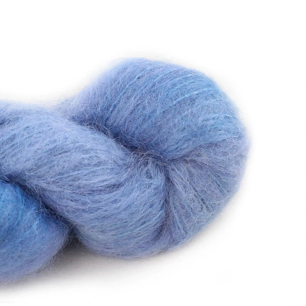 Fluffy Mohair solids handgefärbt von COWGIRL BLUES jetzt online kaufen bei OONIQUE