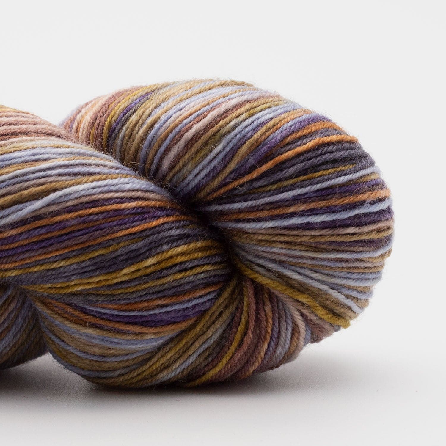 Lazy Lion Sockenwolle von KREMKE SOUL WOOL jetzt online kaufen bei OONIQUE