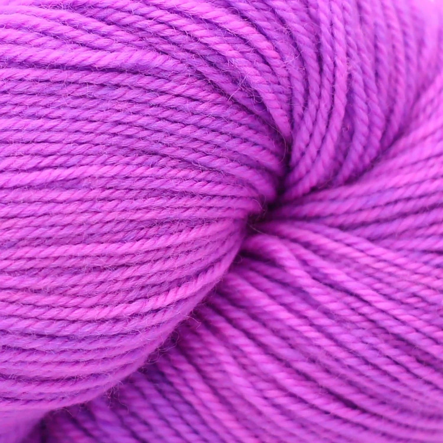 Proper Sock MINIS solids 20g handgefärbt von COWGIRL BLUES jetzt online kaufen bei OONIQUE