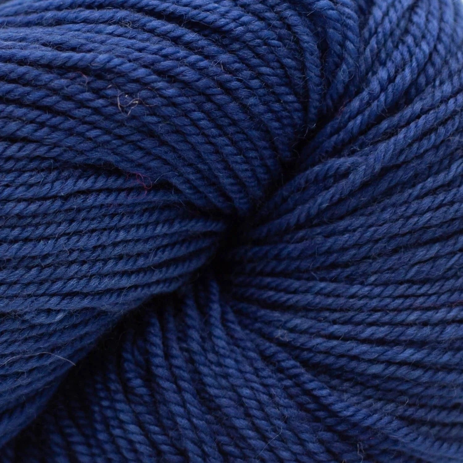 Proper Sock MINIS solids 20g handgefärbt von COWGIRL BLUES jetzt online kaufen bei OONIQUE