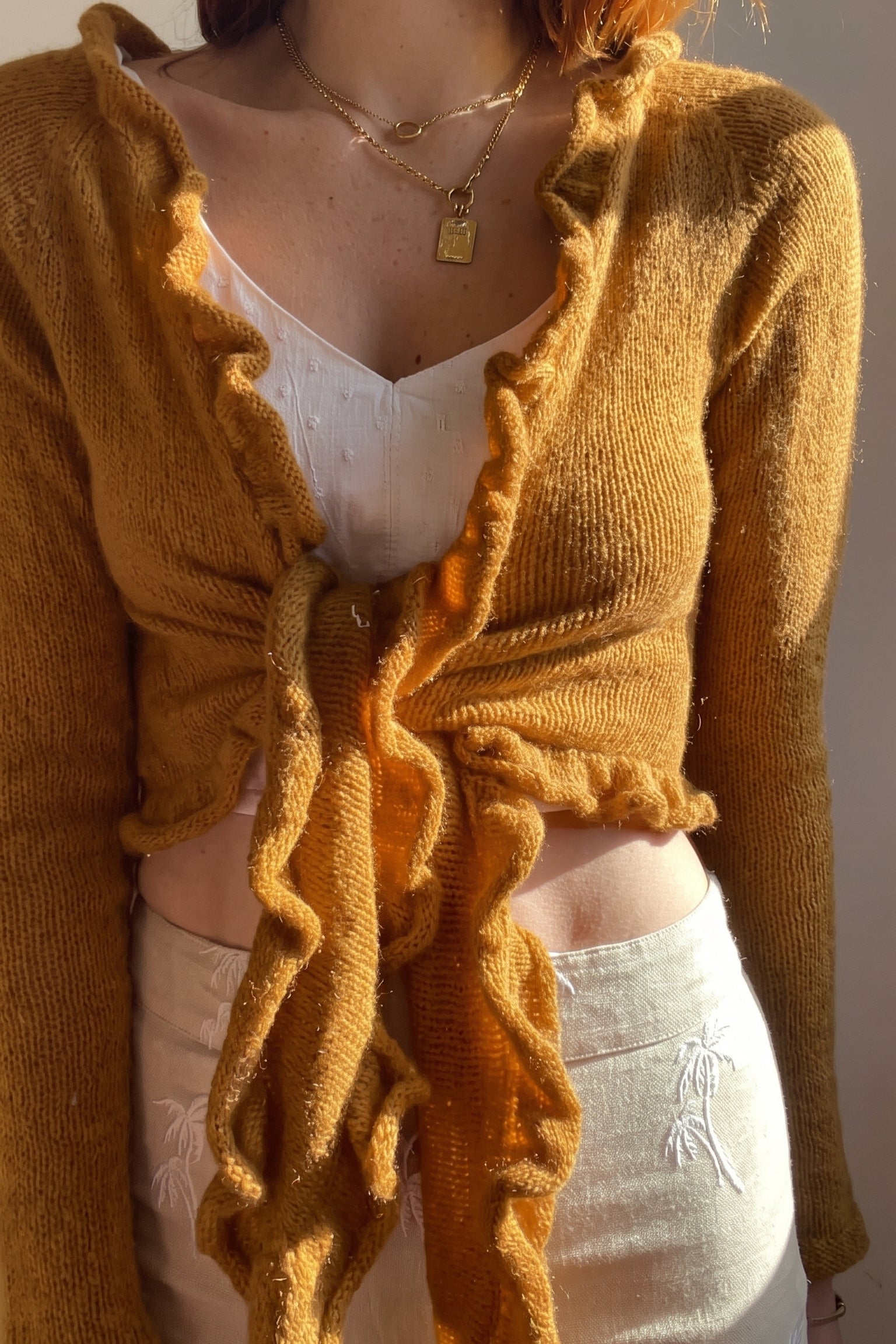 Ruffle Cardigan - CASHMERE CLASSIC - Strickset