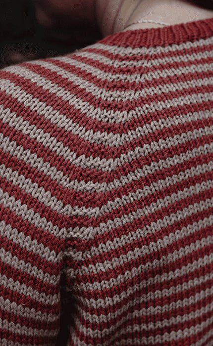 Saend Sweater - THE MERRY MERINO 110 GOTS - Strickpaket von IMKE VON NATHUSIUS jetzt online kaufen bei OONIQUE