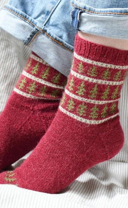 Tannenparade Socken - EDELWEISS ALPAKA 4 - FACH - Strickpaket von KREMKE SOUL WOOL jetzt online kaufen bei OONIQUE