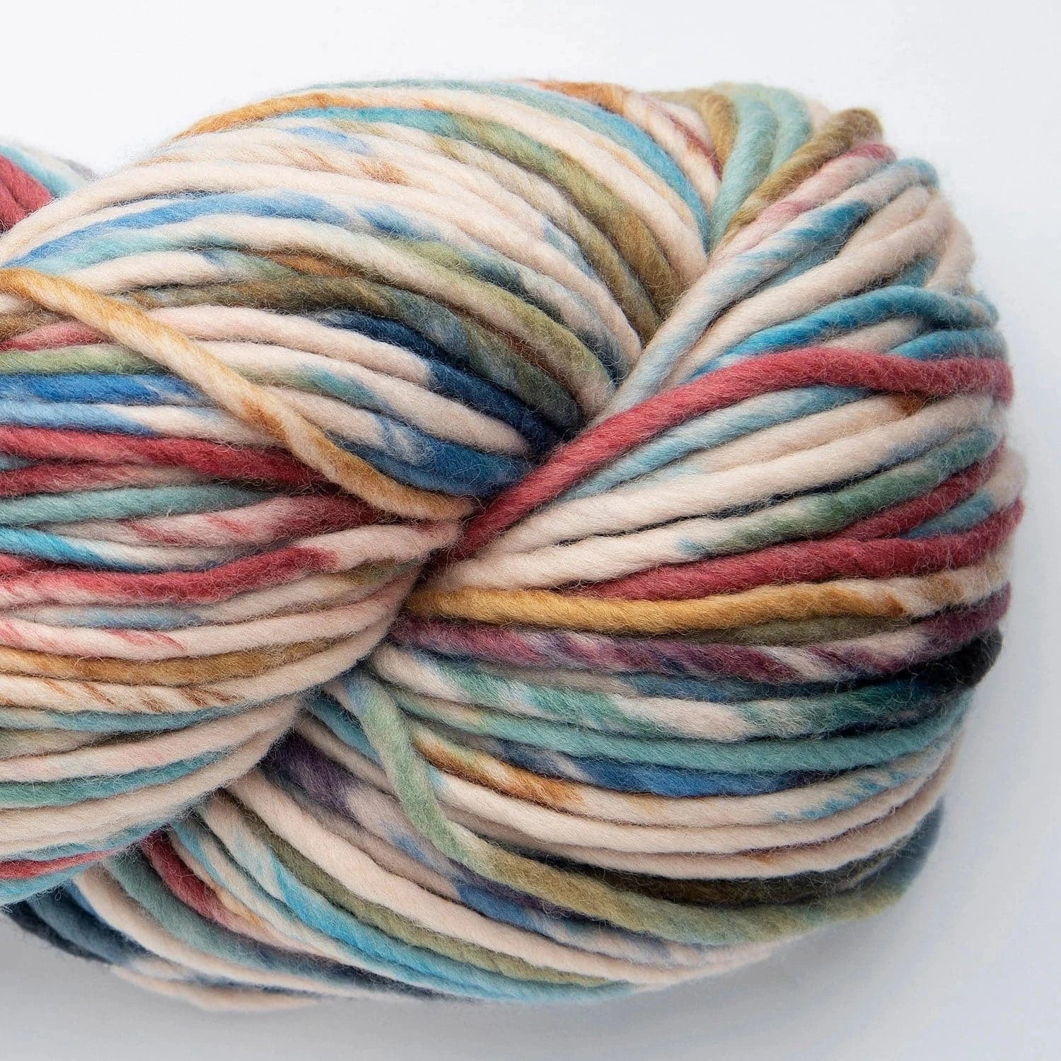 Yana JOURNEYS handpainted Highlandwool 200g von AMANO jetzt online kaufen bei OONIQUE