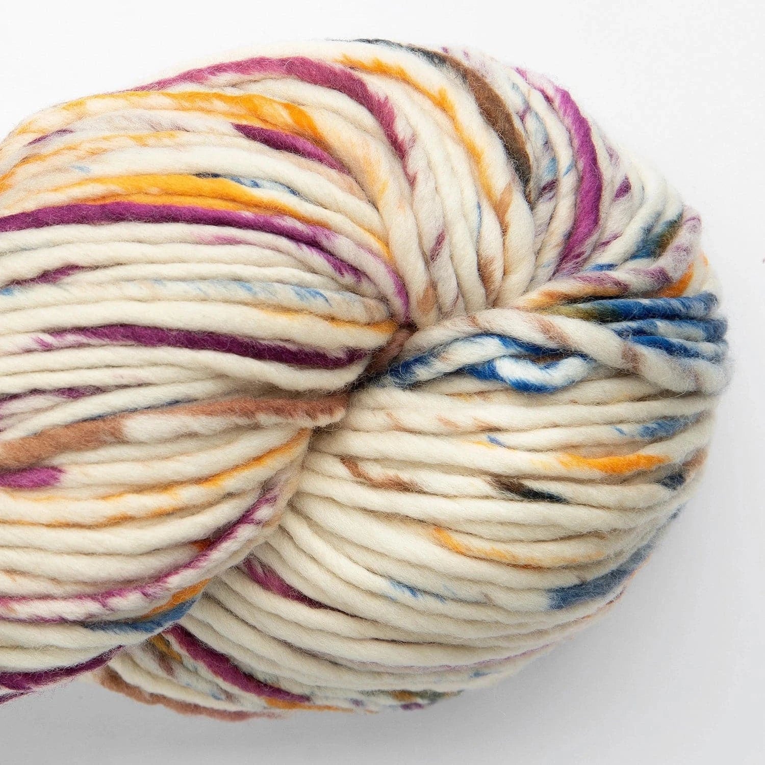 Yana JOURNEYS handpainted Highlandwool 200g von AMANO jetzt online kaufen bei OONIQUE