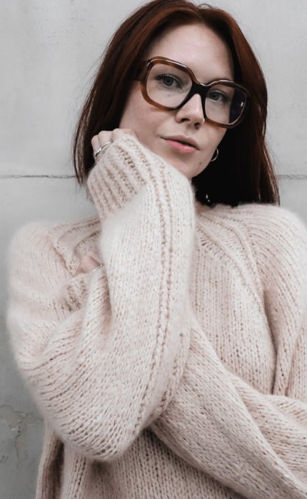 Cozy Cloud Sweater - BRUSHMERE - Strickset von OONIQUE jetzt online kaufen bei OONIQUE