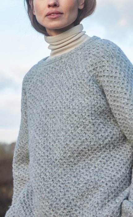Raglan Pullover im Wabenmuster - SPUMA - Strickset von LANA GROSSA jetzt online kaufen bei OONIQUE