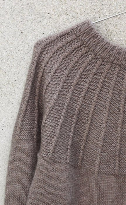Bjork Sweater - MERINO & SOFT SILK MOHAIR - Strickset von KNITTING FOR OLIVE jetzt online kaufen bei OONIQUE