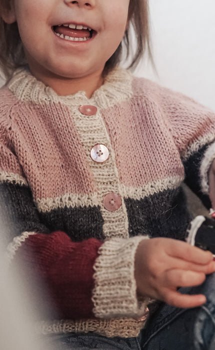 Hedis Cardigan Toddler - DOUBLE SUNDAY - Strickset von CAROLIN BALMES jetzt online kaufen bei OONIQUE