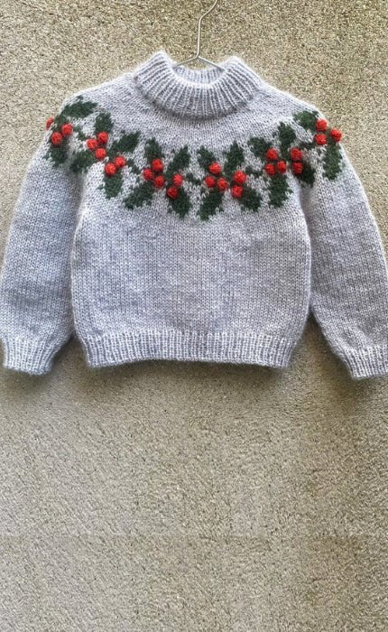Holly Sweater Kids - MERINO & SOFT SILK MOHAIR - Strickset von KNITTING FOR OLIVE jetzt online kaufen bei OONIQUE