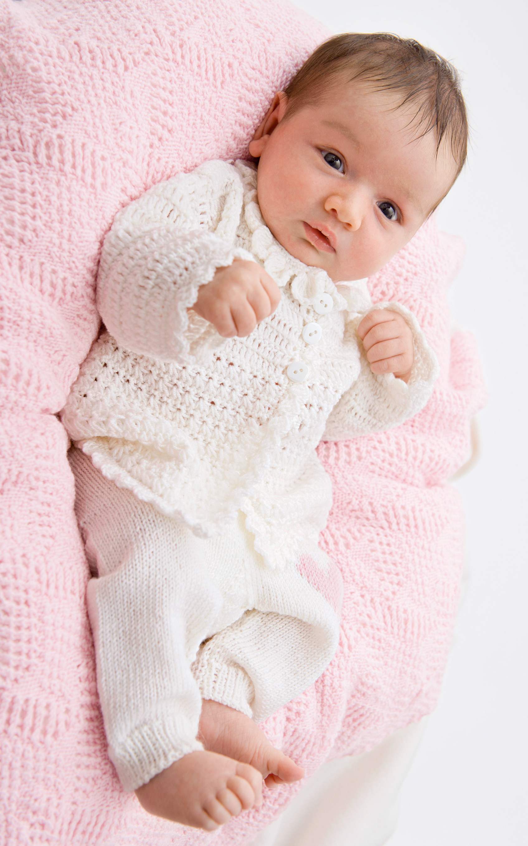 Baby Jacke, Hose, Mütze und Schuhe - Häkelset von LANA GROSSA jetzt online kaufen bei OONIQUE