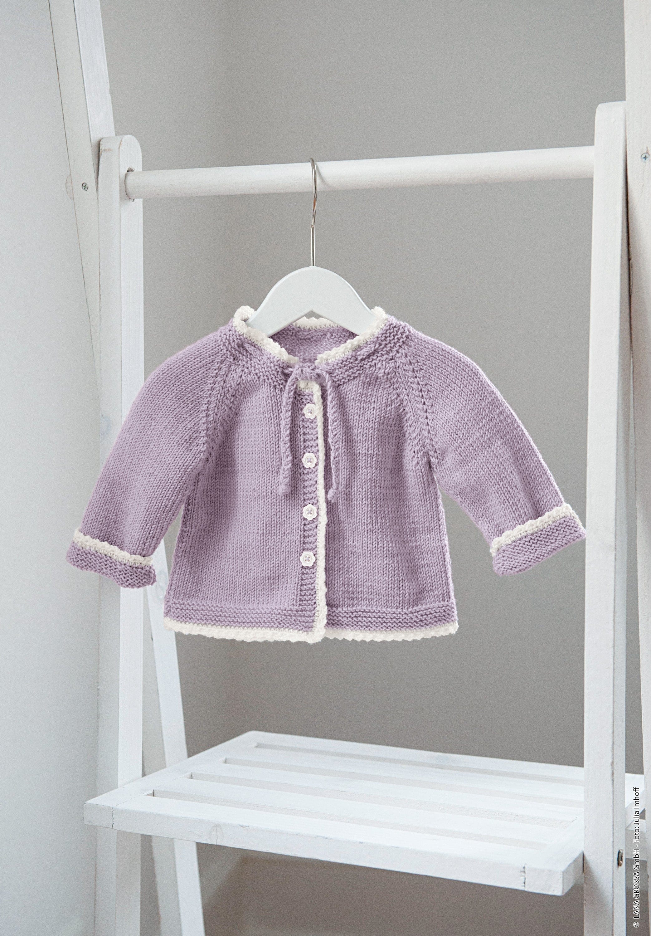 Baby Jacke mit Häkelrand - Strickset von LANA GROSSA jetzt online kaufen bei OONIQUE