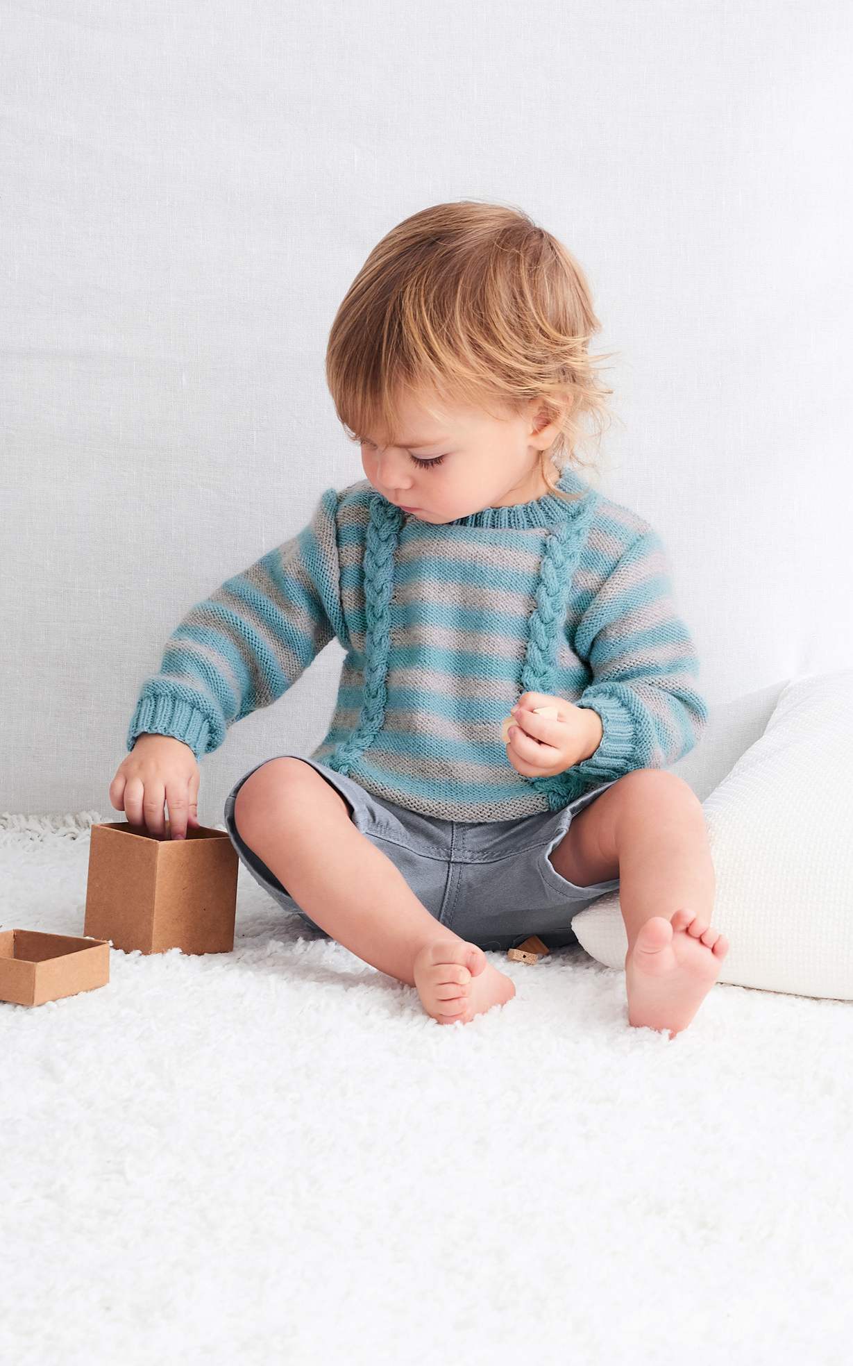 Baby Pulli mit Zopfmuster und Streifen - Strickset von LANA GROSSA jetzt online kaufen bei OONIQUE