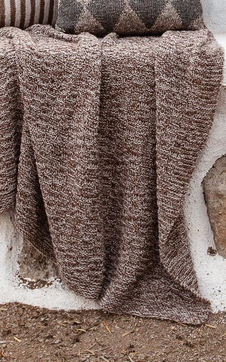 Decke mit Rechteckmuster - ECOPUNO - Strickset von LANA GROSSA jetzt online kaufen bei OONIQUE