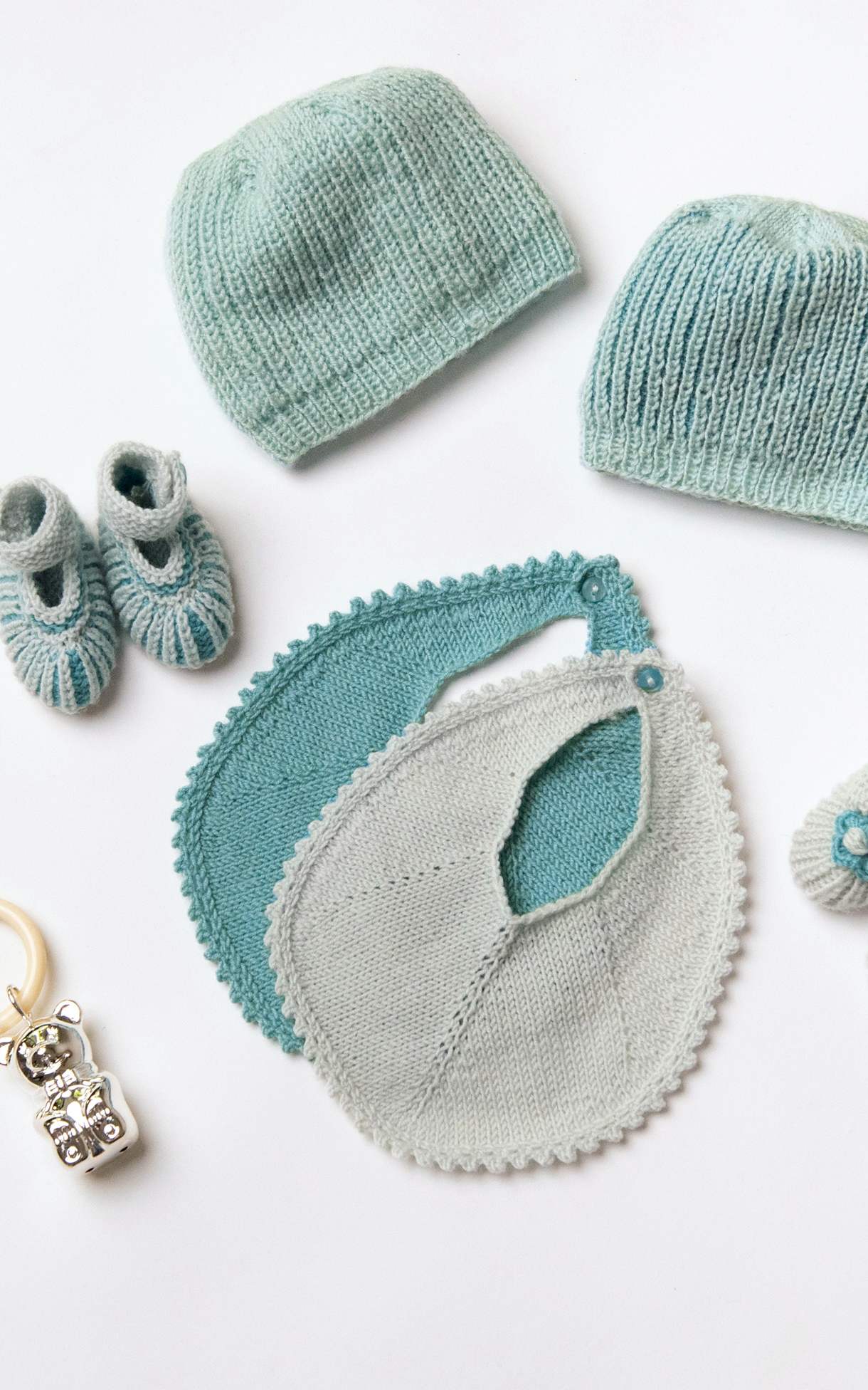 Baby Lätzchen mit Häkelrand - Strickset von LANA GROSSA jetzt online kaufen bei OONIQUE