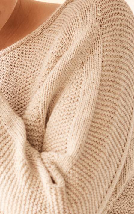 Pullover mit betonten Raglanschrägen - Strickset von LANA GROSSA jetzt online kaufen bei OONIQUE