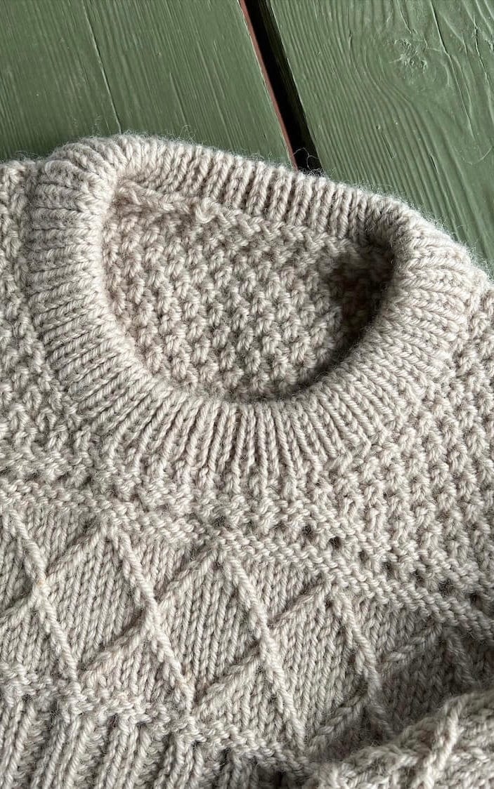 Ingrid Sweater Junior - PEER GYNT - Strickset von PETITE KNIT jetzt online kaufen bei OONIQUE